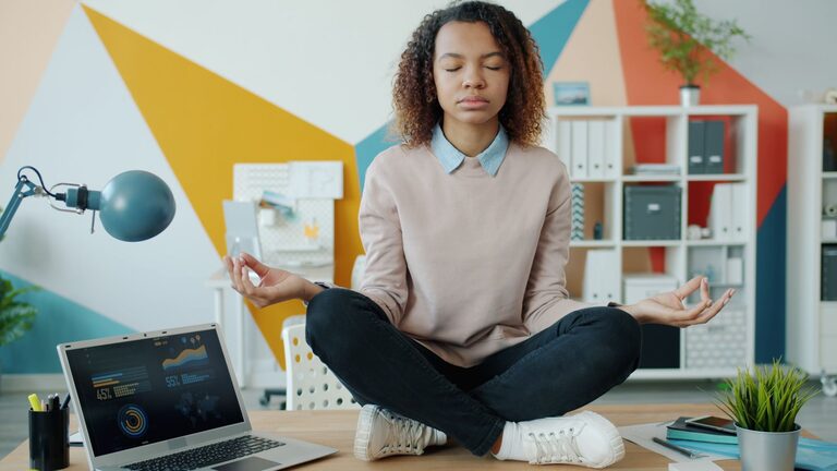 12 Mindful Breaks You Can Take in Five Minutes